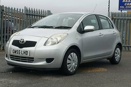 Toyota Yaris 1.3 T3 Hatchback 5dr Petrol Multimode (136 g/km, 8 Hatchback 2006 Silver