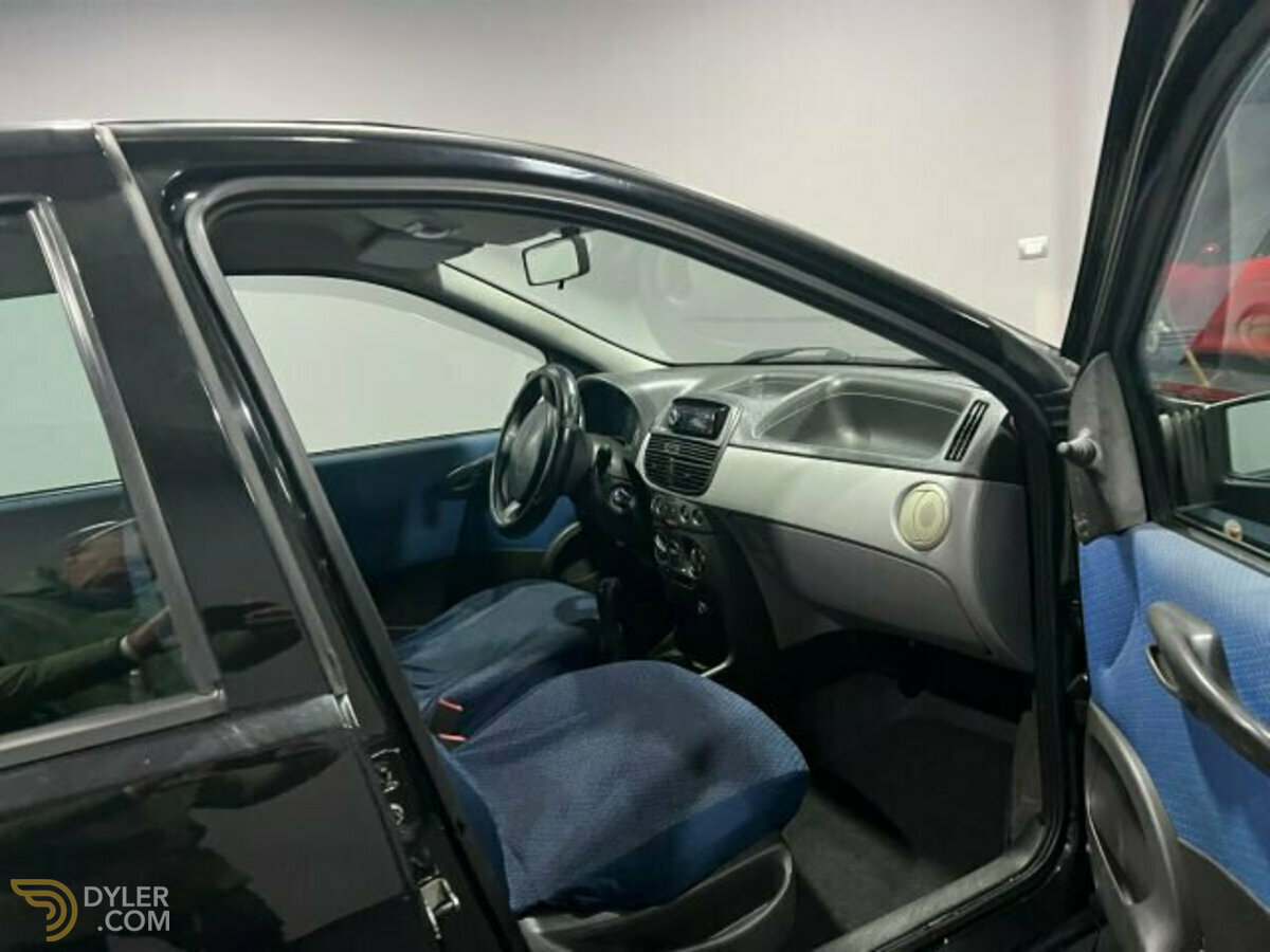 2001 Fiat Punto 1.9 JTD 5 porte EL, foto 9