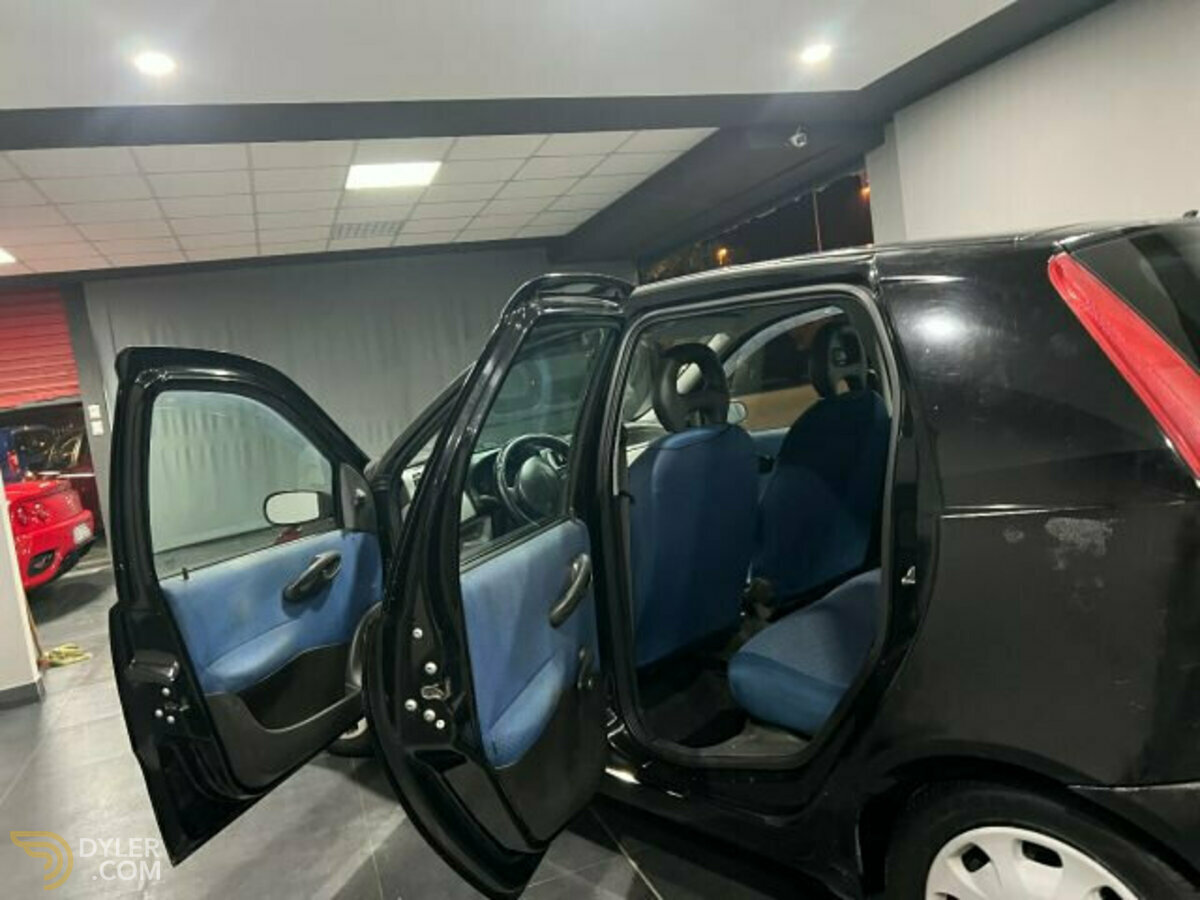 2001 Fiat Punto 1.9 JTD 5 porte EL, foto 10
