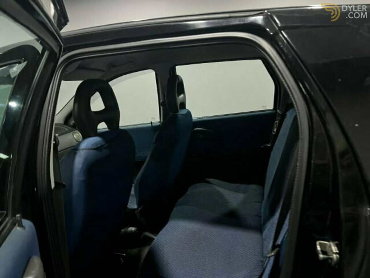 2001 Fiat Punto 1.9 JTD 5 porte EL, foto 11