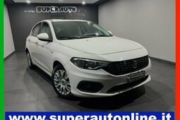 Fiat Tipo 1.3 Mjt 95CV E6 S&S Easy Sedán / Berlina 2017 Blanco