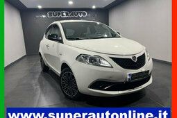 Lancia Ypsilon 1.0 FireFly 5 porte S&S Hybrid Ecochic Gold Sedán / Berlina 2022 Blanco