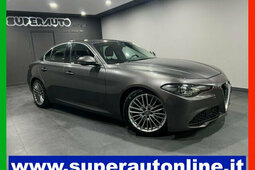 Alfa Romeo Giulia 2.2 Turbodiesel 180 CV AT8 Q2 Super Sedán / Berlina 2017 Gris