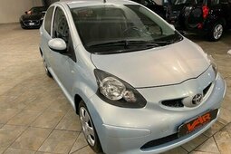 Toyota Aygo 1.0 12V VVT-i 5 porte "UNICO PROPRIETARIO" Sedan / Saloon 2006