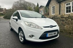Ford Fiesta 1.25 Zetec Hatchback 3dr Petrol Manual (129 g/km, Hatchback 2011 White