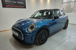 MINI Hatch 1.5 Cooper Classic Hatchback 5dr Petrol Steptronic Hatchback 2021 Blue