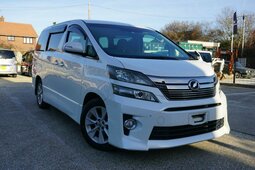 Toyota Vellfire 2.4 Auto 2.4 Z Spec 7 Seat MPV ULEZ 2012 White
