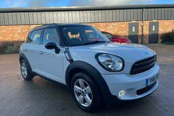 MINI Countryman 1.6 Cooper SUV 5dr Petrol Manual Euro 6 (s/s) (122 2016 White