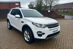 Land Rover Discovery Sport 2.0 TD4 SE Tech SUV 5dr Diesel Manual 4WD Euro 6 ( 2016 White