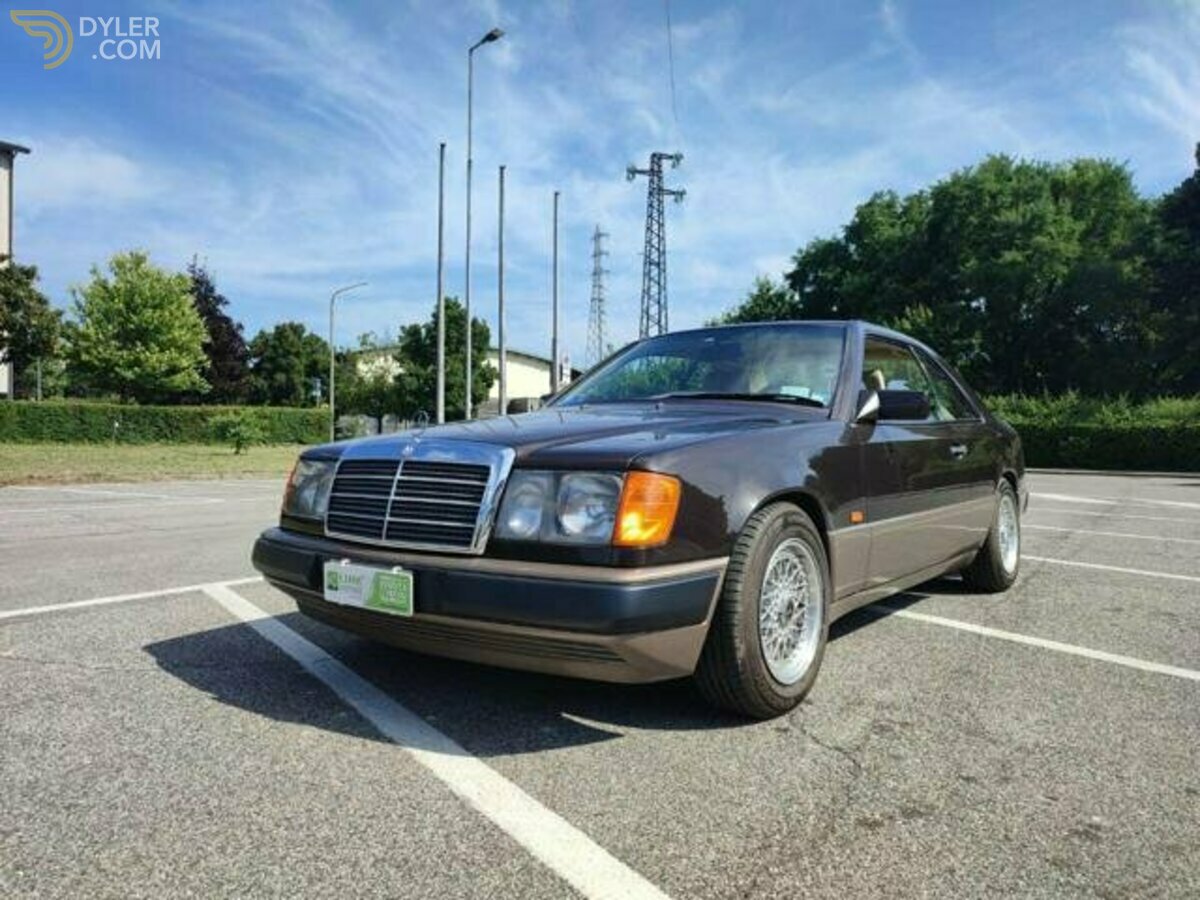 1989 Mercedes-Benz CE 300 coupè, foto 1