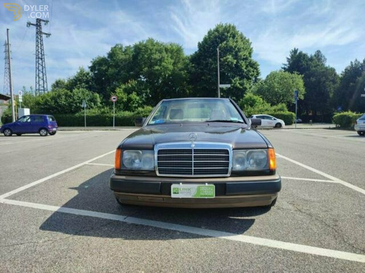 1989 Mercedes-Benz CE 300 coupè, foto 2