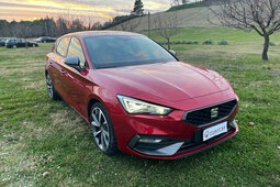 Seat Leon 1.5 eTSI 150 CV DSG FR Sedan / Saloon 2020 Red