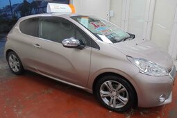 Peugeot 208 1.4 VTi Allure Euro 5 3dr Hatchback 2012