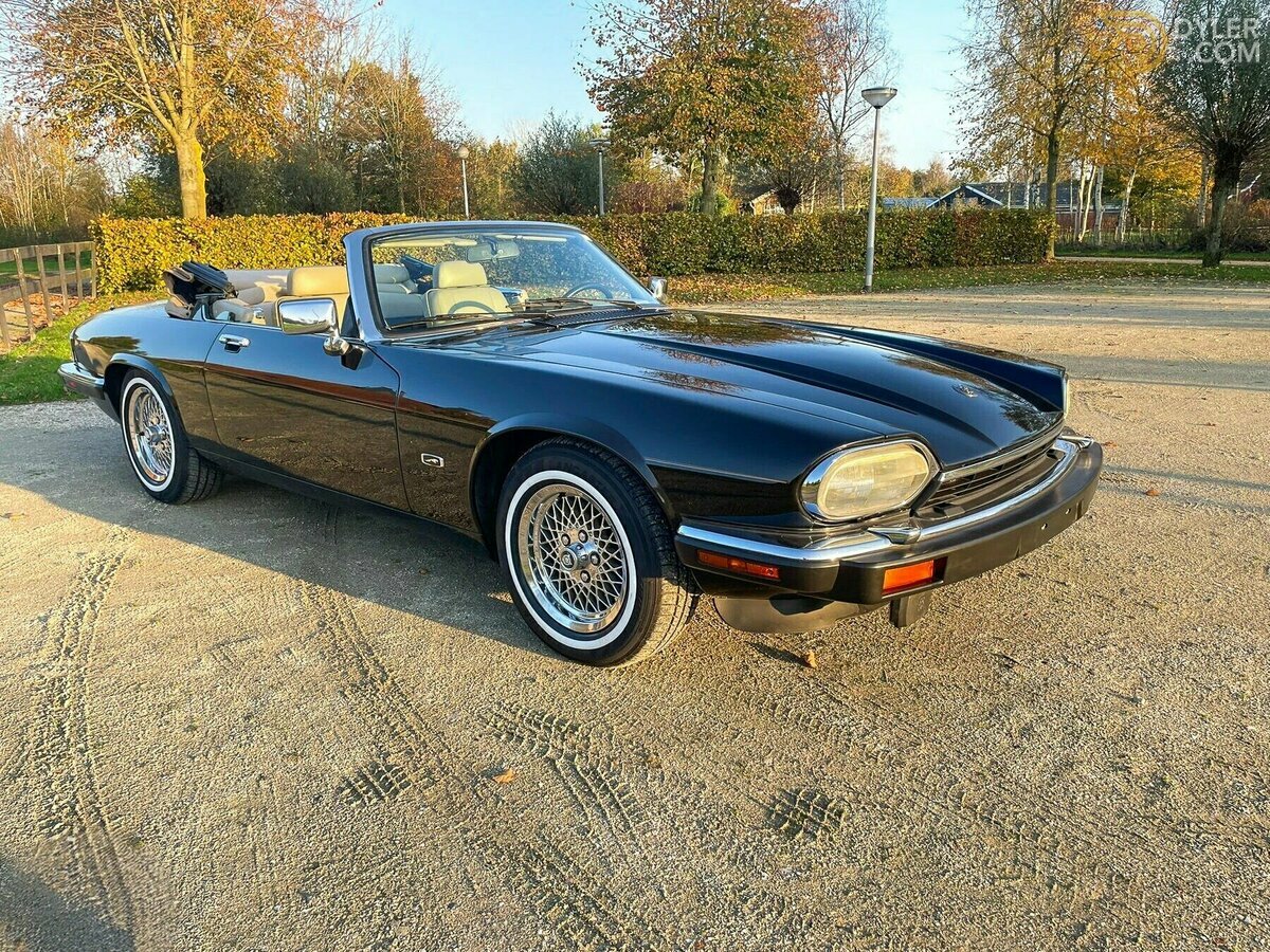 Classic 1992 Jaguar XJS V12 convertible For Sale. Price 11 500 eur Classic 1992 Jaguar XJS V12 convertible For Sale. Price 11 500 eur