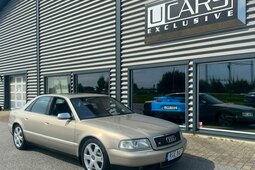 Audi S8 S8 4.2 tiptronic quattro / 360hp 2000 Beige