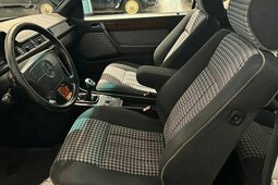 Mercedes-Benz CE 300 CE300 Sportline 24v / Manual gearbox 1992 White