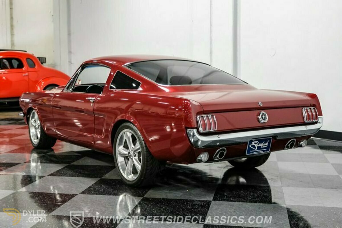 1965 Ford Mustang Fastback Restomod, foto 8