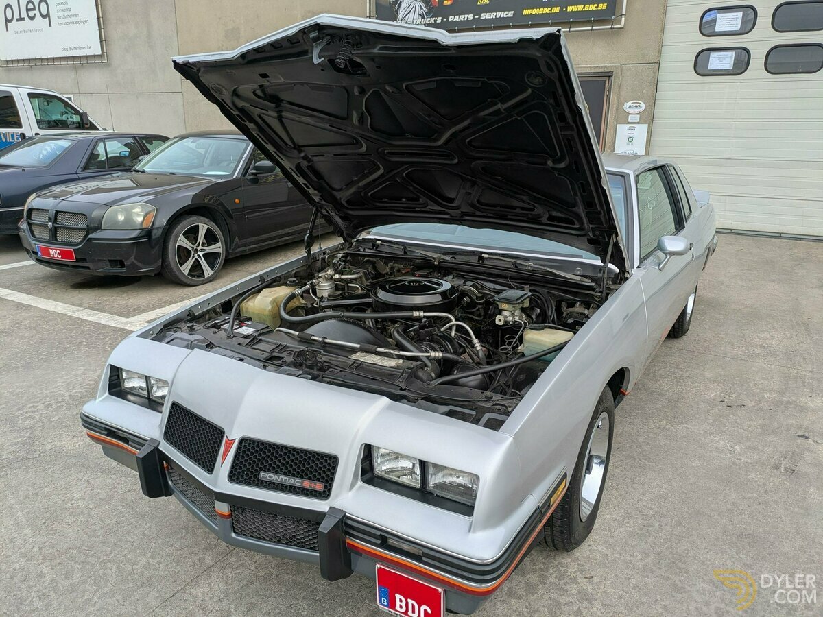 1986 Pontiac Grand Prix 2 + 2 AERO NASCAR, foto 8