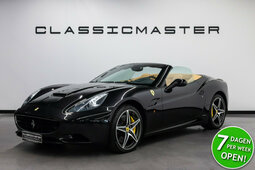 Ferrari California 4.3 V8 Cabriolet / Roadster 2011 Schwarz
