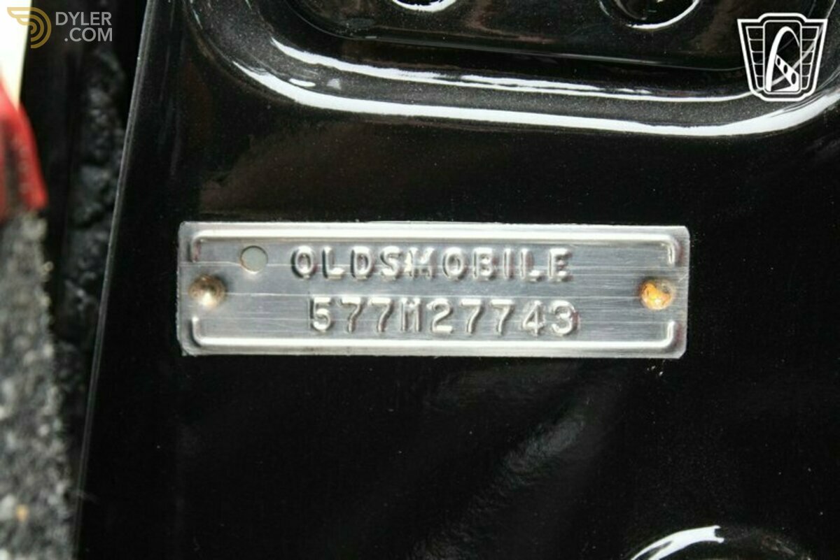 1957 Oldsmobile 88, foto 2