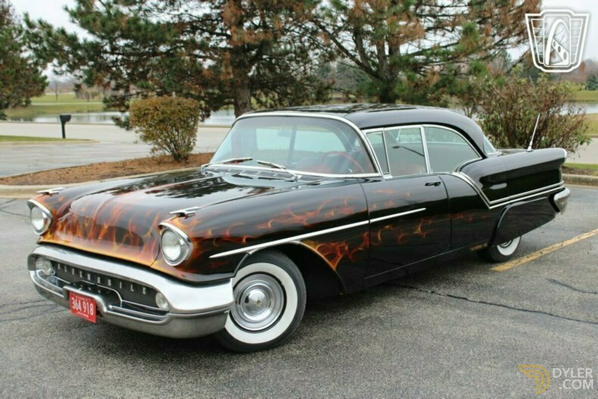 1957 Oldsmobile 88, foto 3