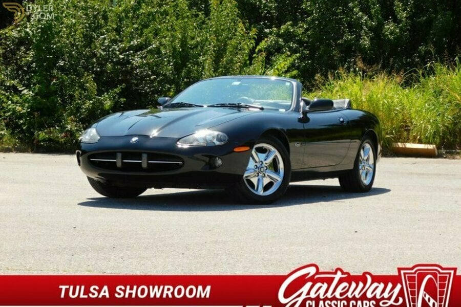 Classic 1998 Jaguar XK8 For Sale. Price 13 500 USD - Dyler