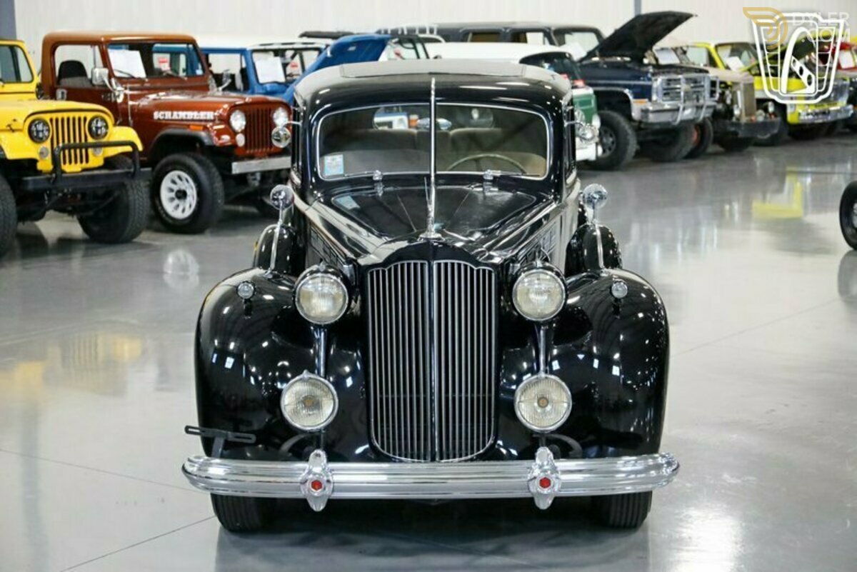 1938 Packard Super Eight, foto 3