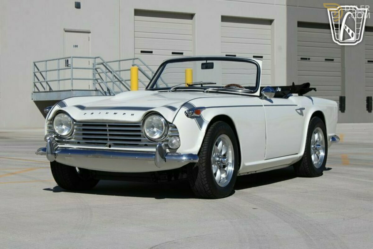 1967 Triumph TR4 A, foto 2