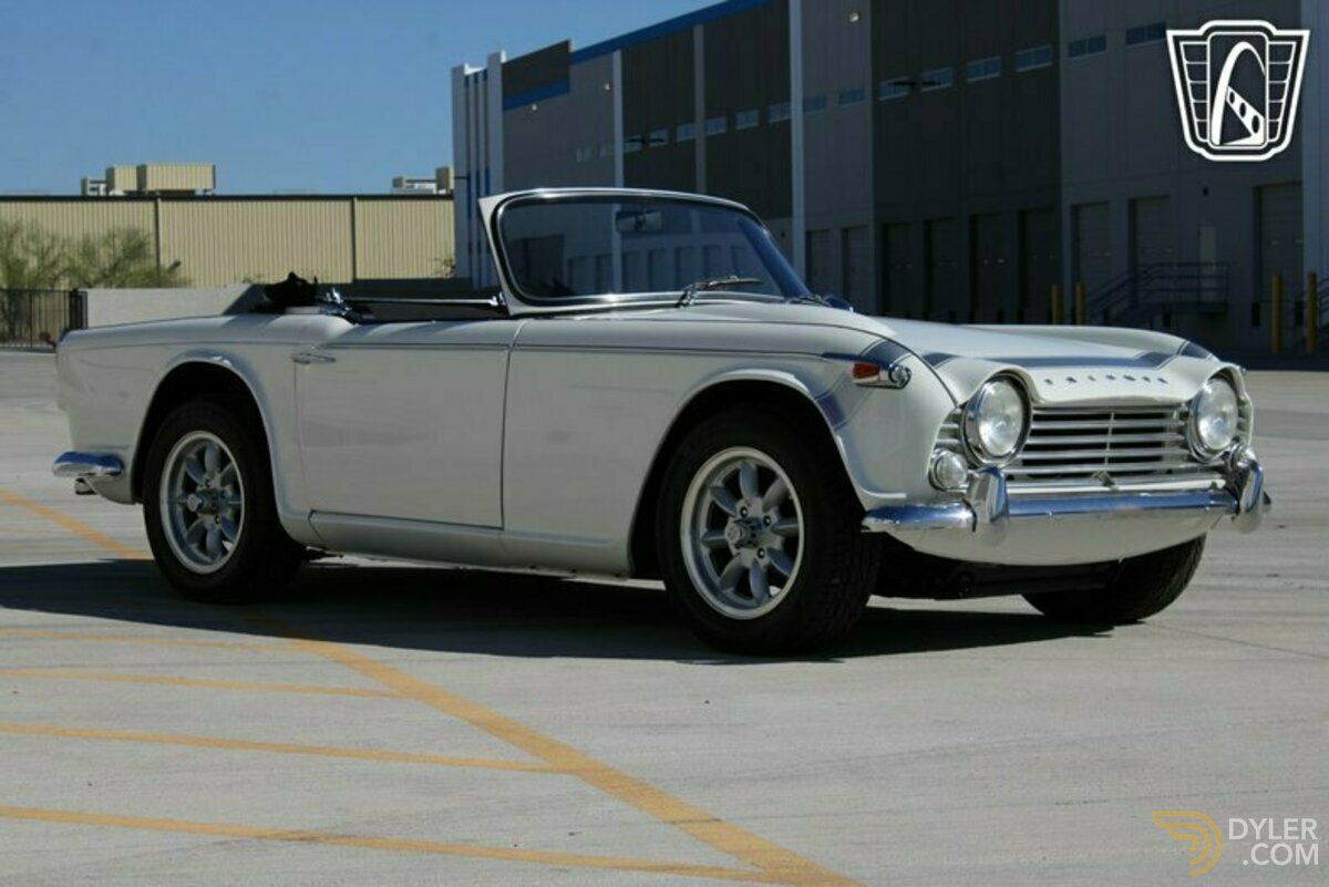 1967 Triumph TR4 A, foto 3