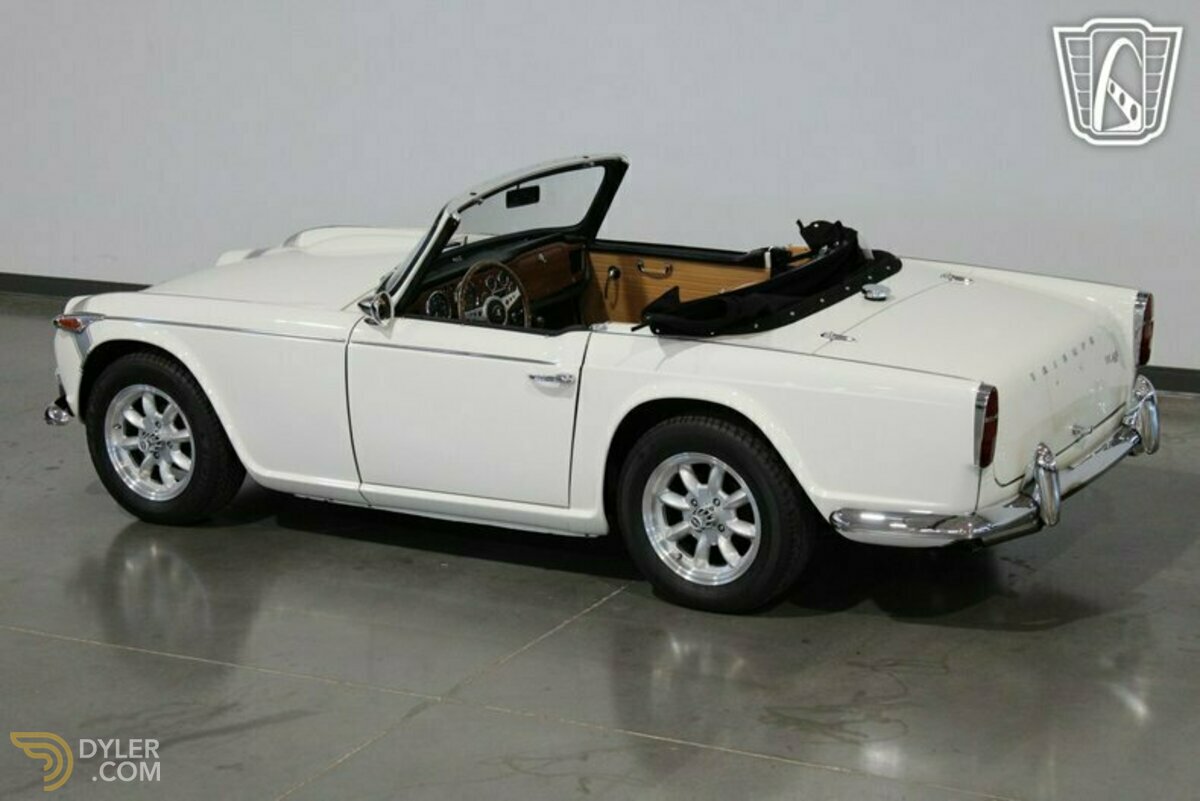 1967 Triumph TR4 A, foto 9