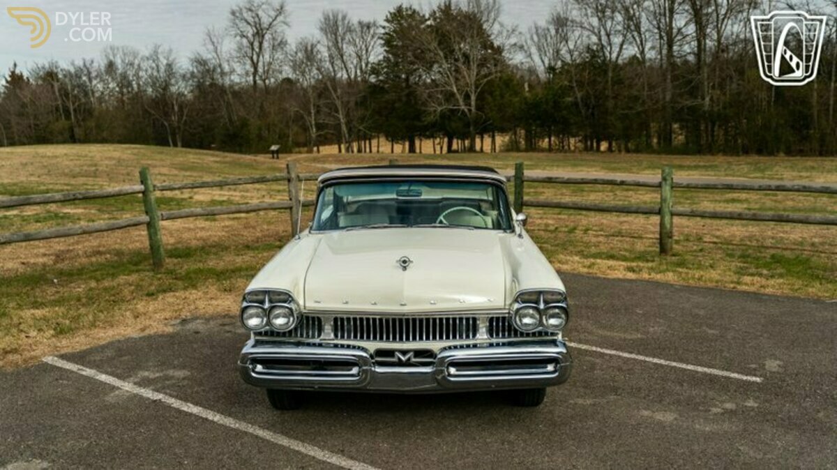 1957 Mercury Monterey, foto 2