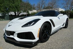 Chevrolet Corvette ZR1 Coupe 3ZR Package Coupe 2019 Weiss