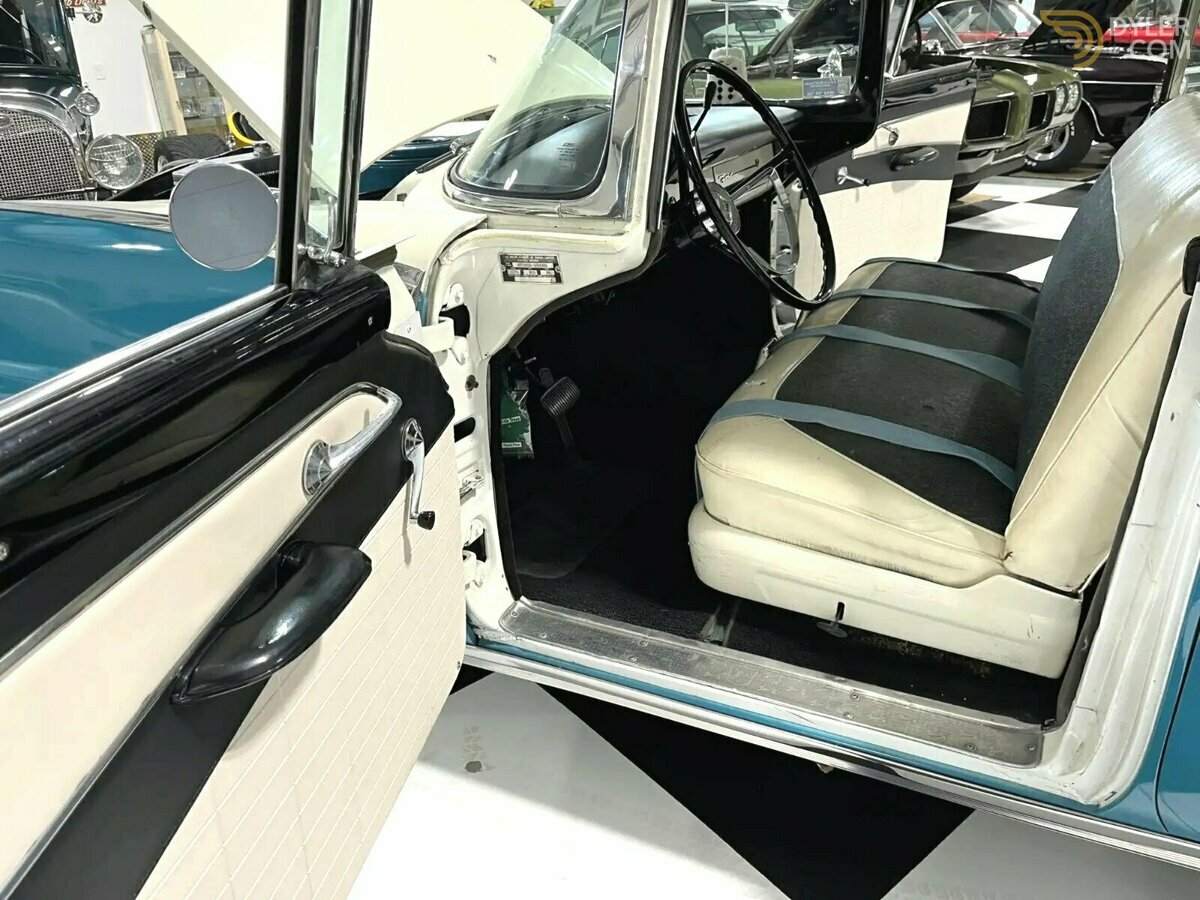 1956 Ford Victoria, foto 4