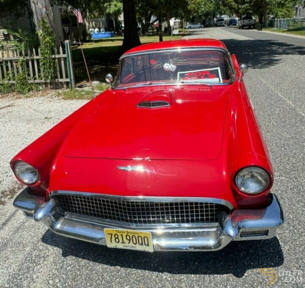 1957 Ford Thunderbird, foto 3