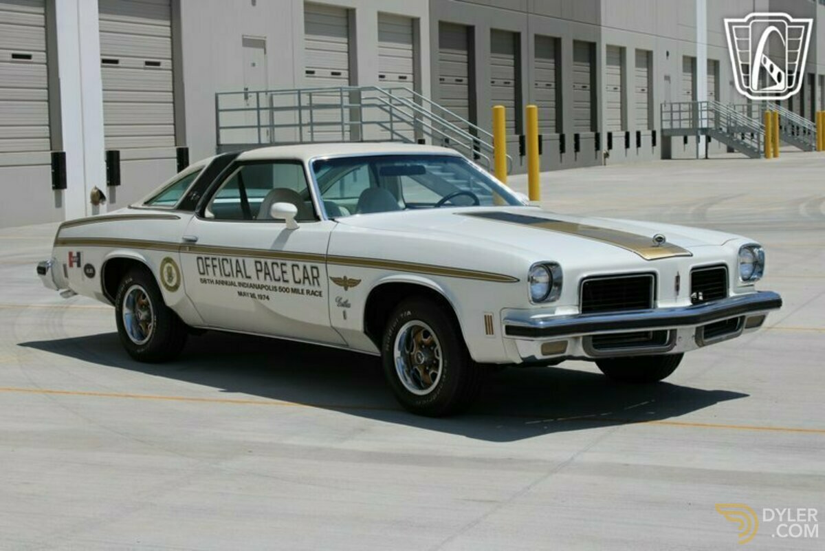 1974 Oldsmobile Cutlass Hurst HO, foto 2