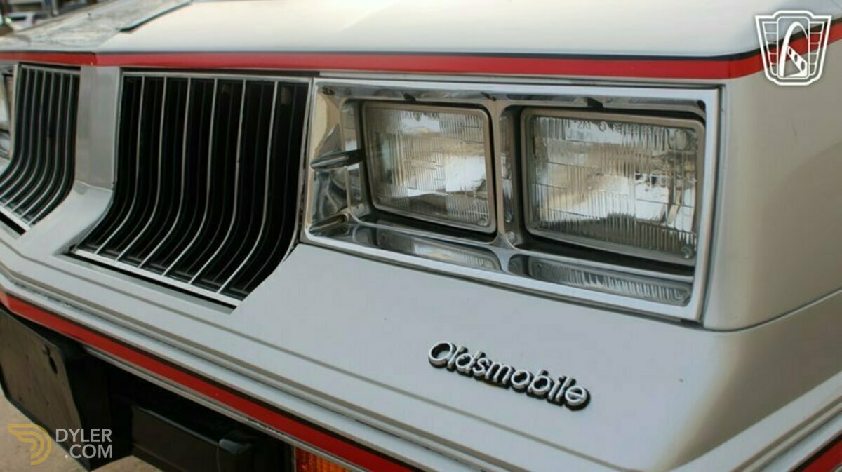 1984 Oldsmobile Cutlass, foto 11