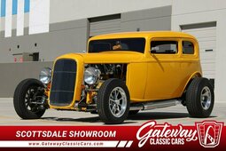 Ford Vicky Coupe 1932 Gelb