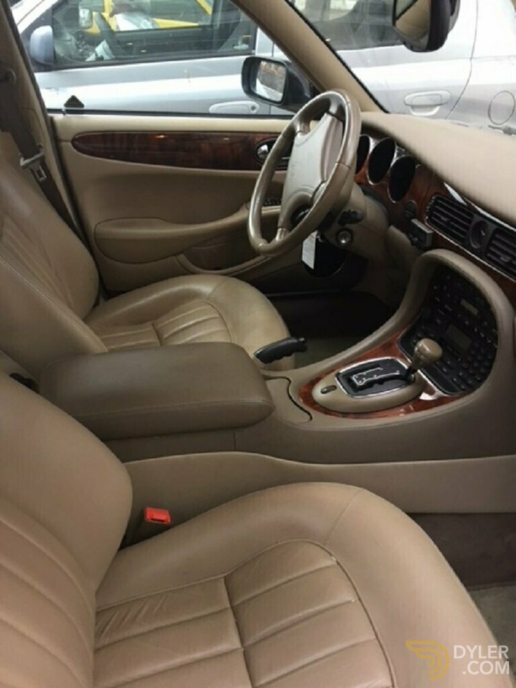1998 Jaguar XJ8, foto 3