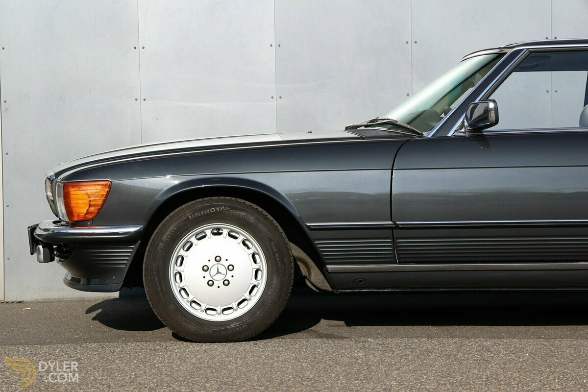 1987 Mercedes-Benz SL 300 Convertrible R107, foto 9