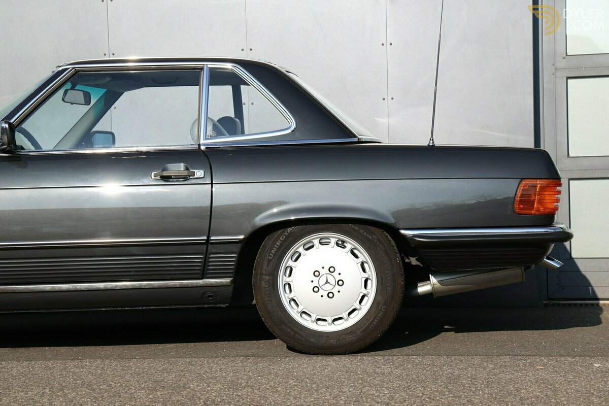 1987 Mercedes-Benz SL 300 Convertrible R107, foto 11