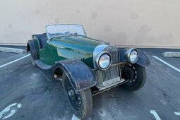 Morgan Plus 4 1949 Verde