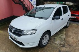 Dacia Sandero 1.2 Ambiance Hatchback 5dr Petrol Manual Euro 6 (7 Hatchback 2015 White