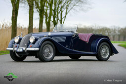 Morgan 4 Plus Bustle Back Cabriolet / Roadster 1956 Blu