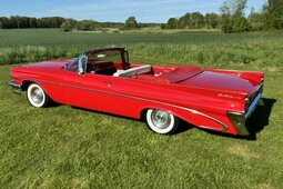Pontiac Catalina Convertible. 389 / Automatic. PB. PS Cabriolet / Roadster 1959 Rosso