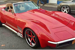Chevrolet Corvette 1968 Rosso