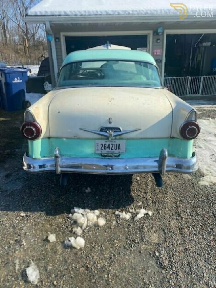 1956 Ford Fairlane Town Sedan, foto 2