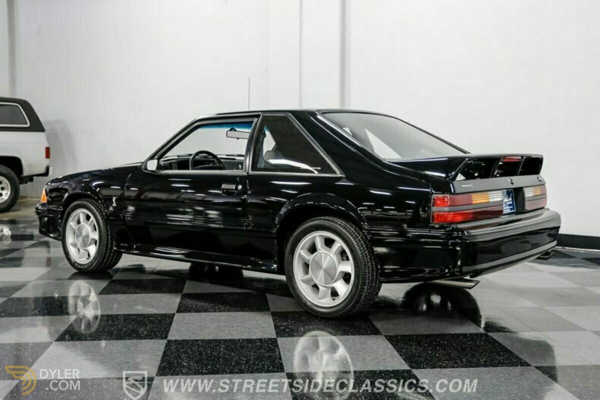1993 Ford Mustang SVT Cobra, foto 6