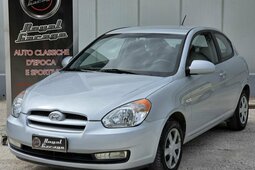 Hyundai Accent 1.4 DYNAMIC METANO  -KM 65.000- Limousine 2008 Silberfarben