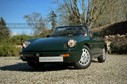 Alfa Romeo Spider 2.0 S4 Cabriolet / Roadster 1993 Grün
