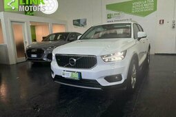 Volvo XC40 D3  Geartronic Momentum SUV 2020 White